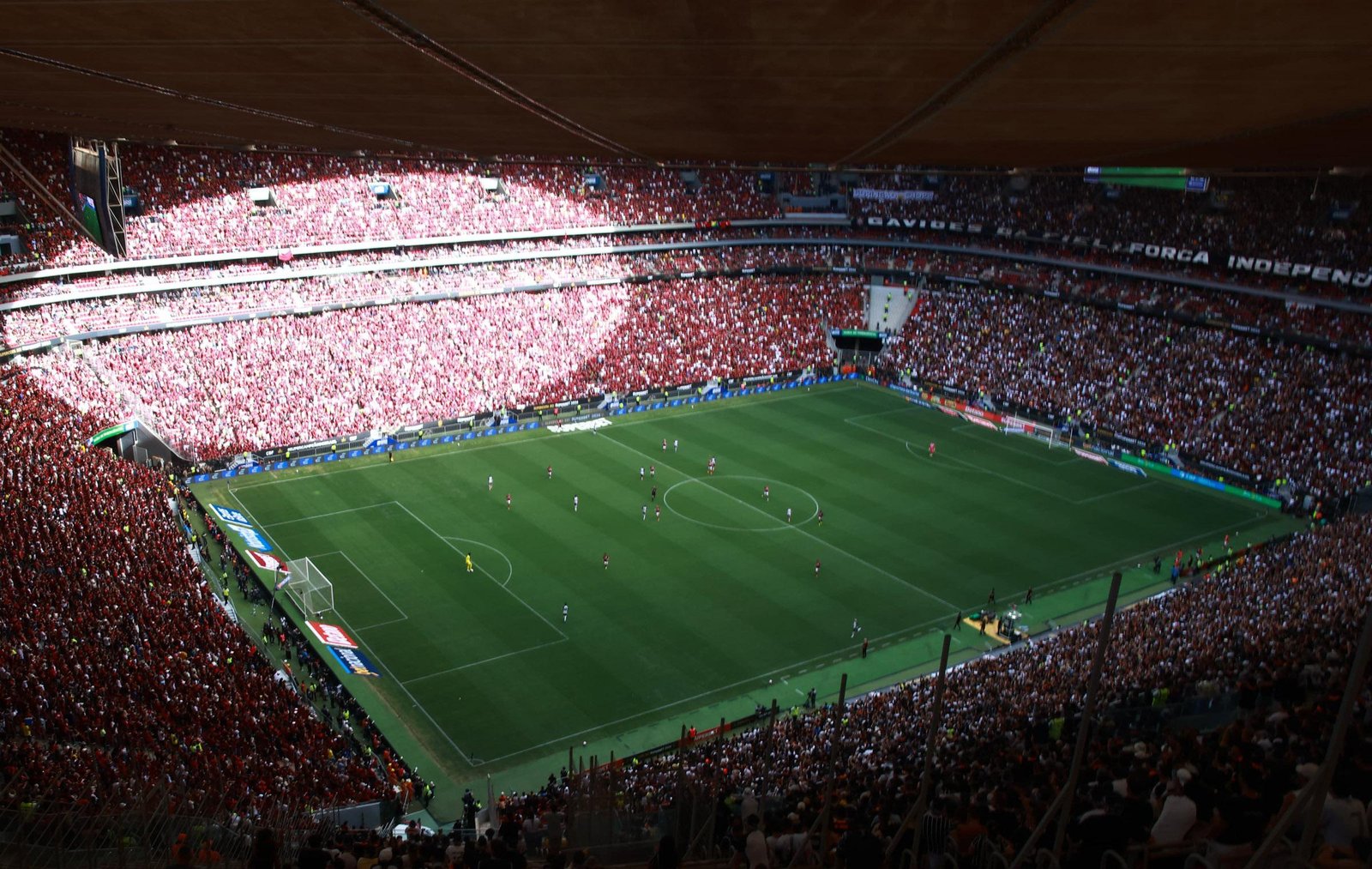 Supercopa do Brasil registra público recorde no Mané Garrincha