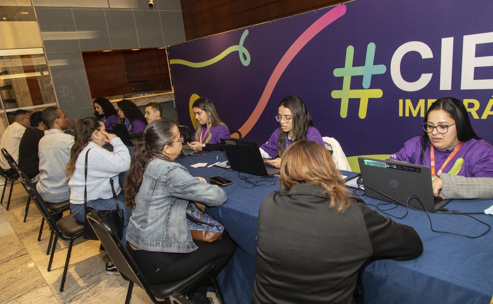 Vagas de estágio e jovem aprendiz: Vale do Paraíba tem 516 postos | G1