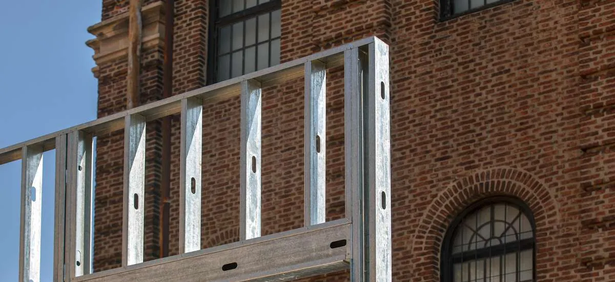 Como unir Steel Frame a uma obra existente