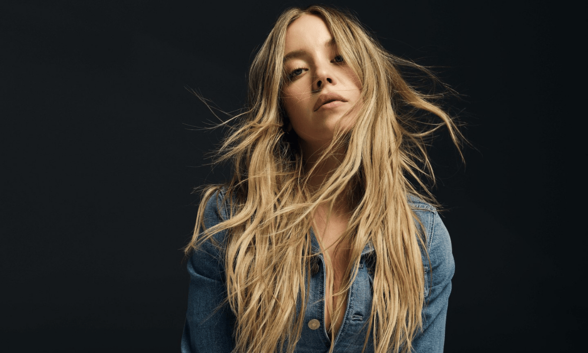 Sydney Sweeney reage a apelido “Barbie MAGA” e se afasta da política