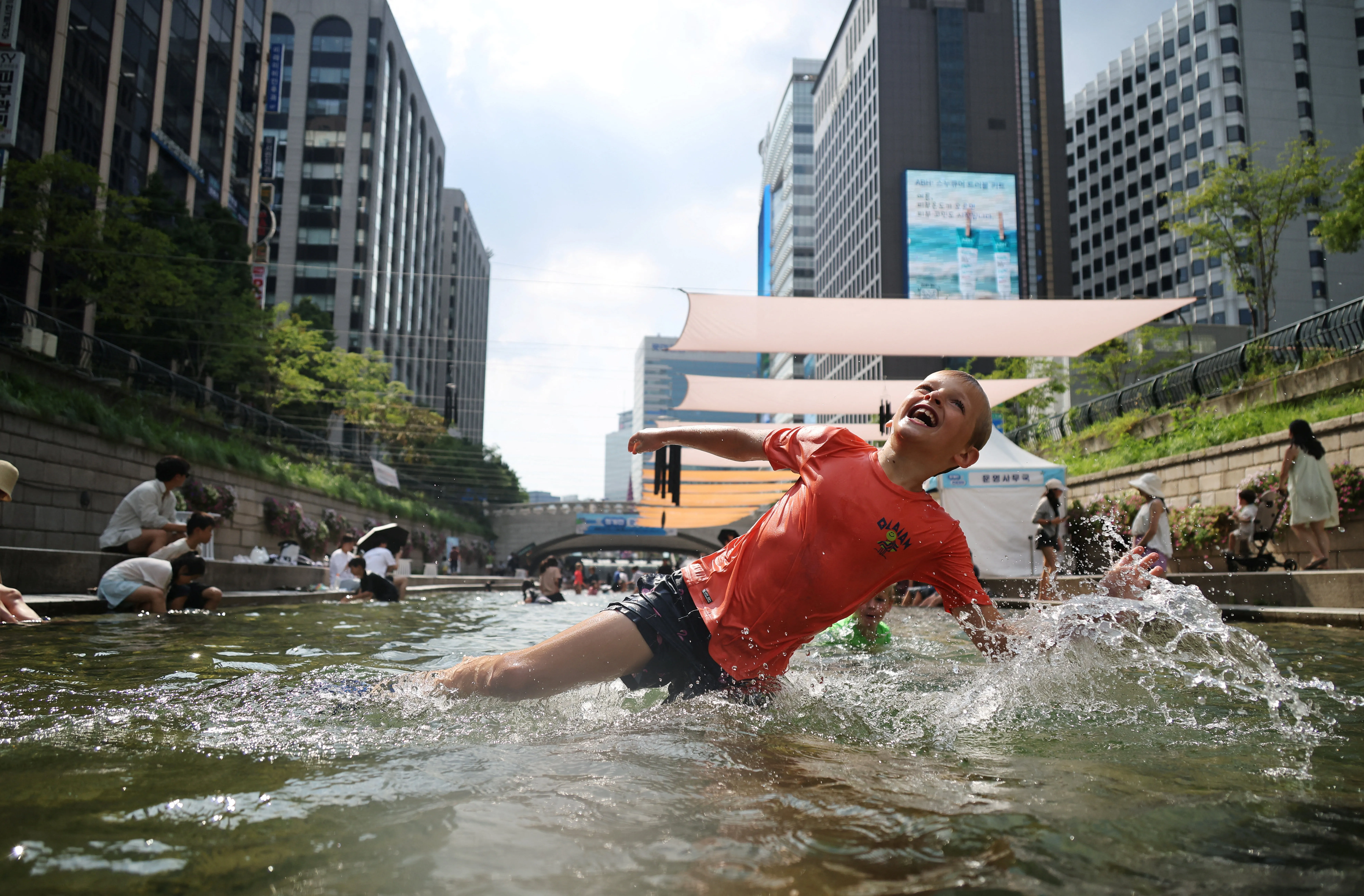 Coreias do Sul e do Norte enfrentam onda de calor recorde