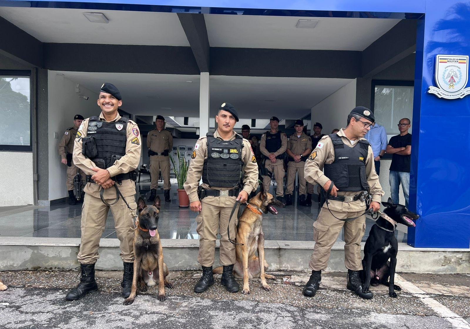 Cães farejadores reforçam combate ao tráfico em Ipatinga e região | G1