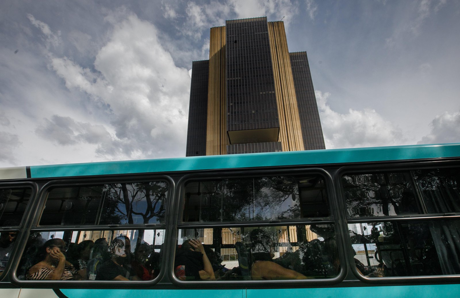 Em meio ao caso Master, governo espera aprovação de projeto que amplia atuação do BC junto a bancos em crise