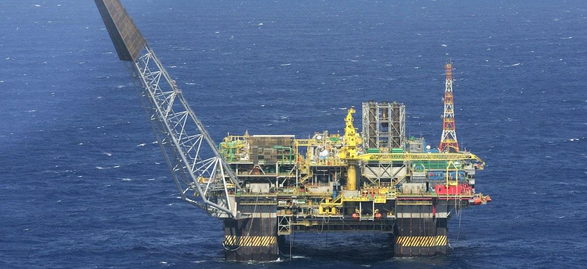 Petróleo alavanca indústria extrativa, que deverá ser o segmento com maior alta no PIB em 2026