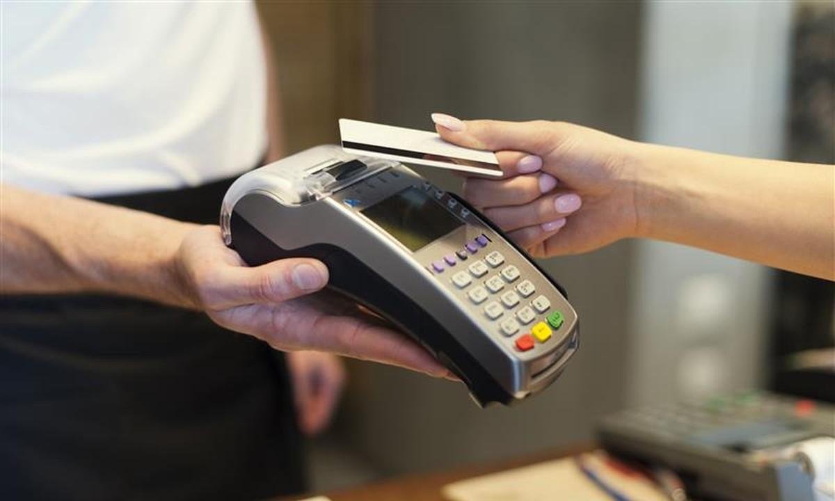 Falhas em taxas afetam PMEs que usam maquininhas