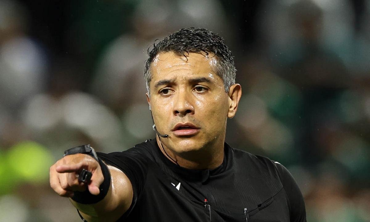 CBF se posiciona após erro inusitado em Palmeiras x Fluminense