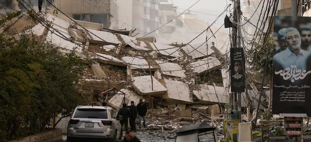 Irã e Israel intensificam bombardeios entre si e Emirados Árabes são atingidos por ataque iraniano