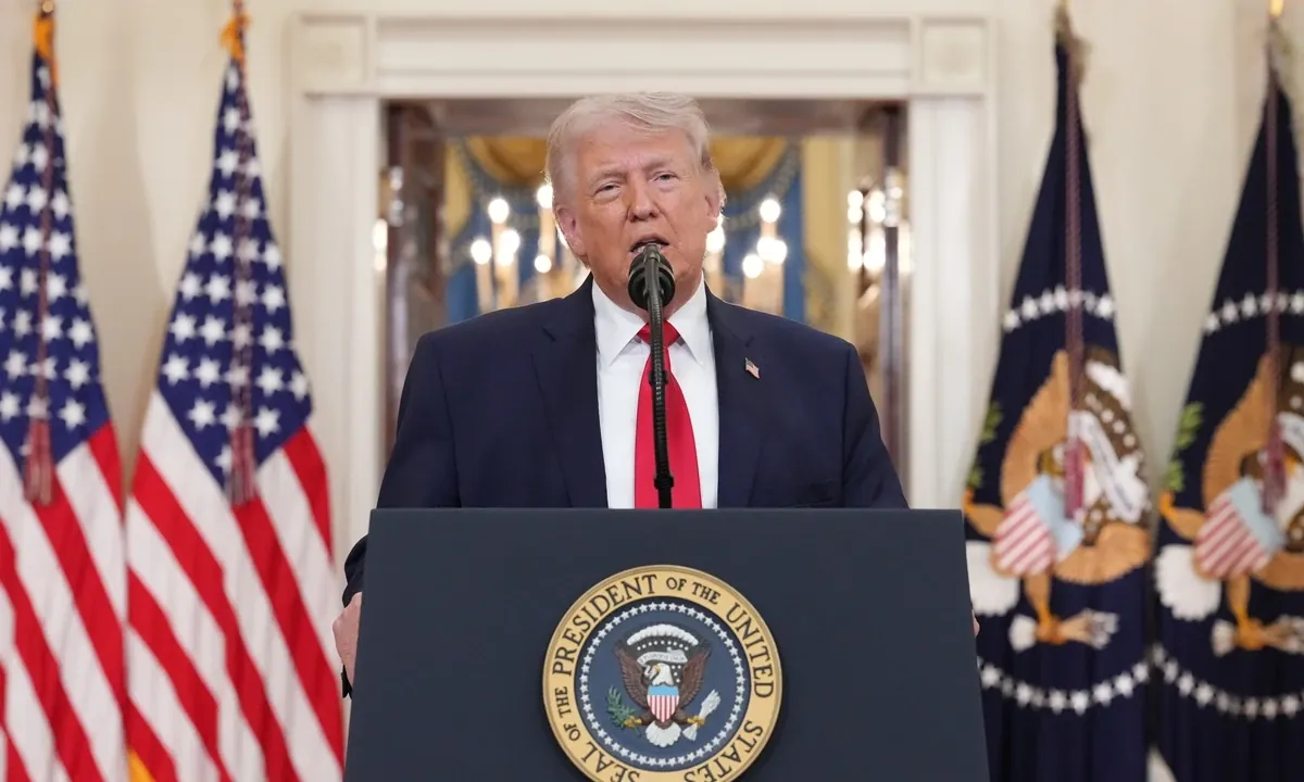 Trump diz que ataque ao Irã no Estreito de Ormuz foi “só um tapinha”