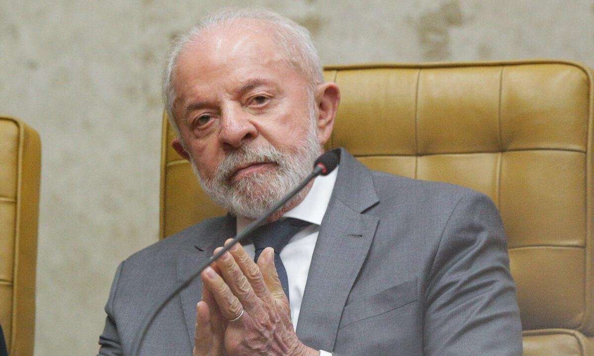 Lula participa de sessão de abertura do Ano Judiciário no STF
