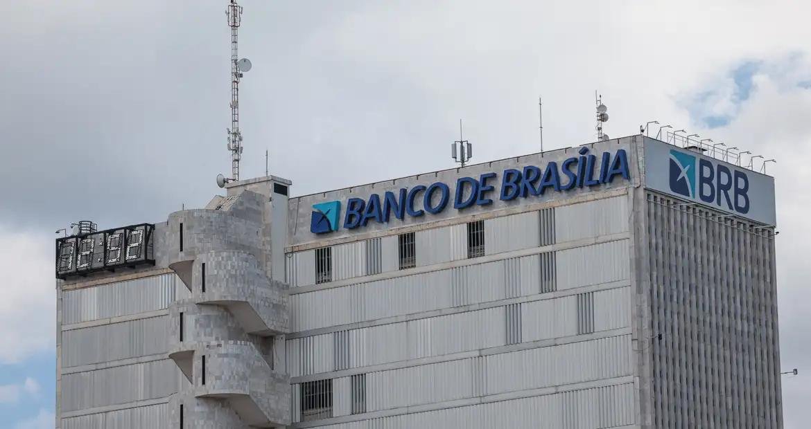 BRB diz ter encontrado “achados relevantes” sobre caso do Banco Master