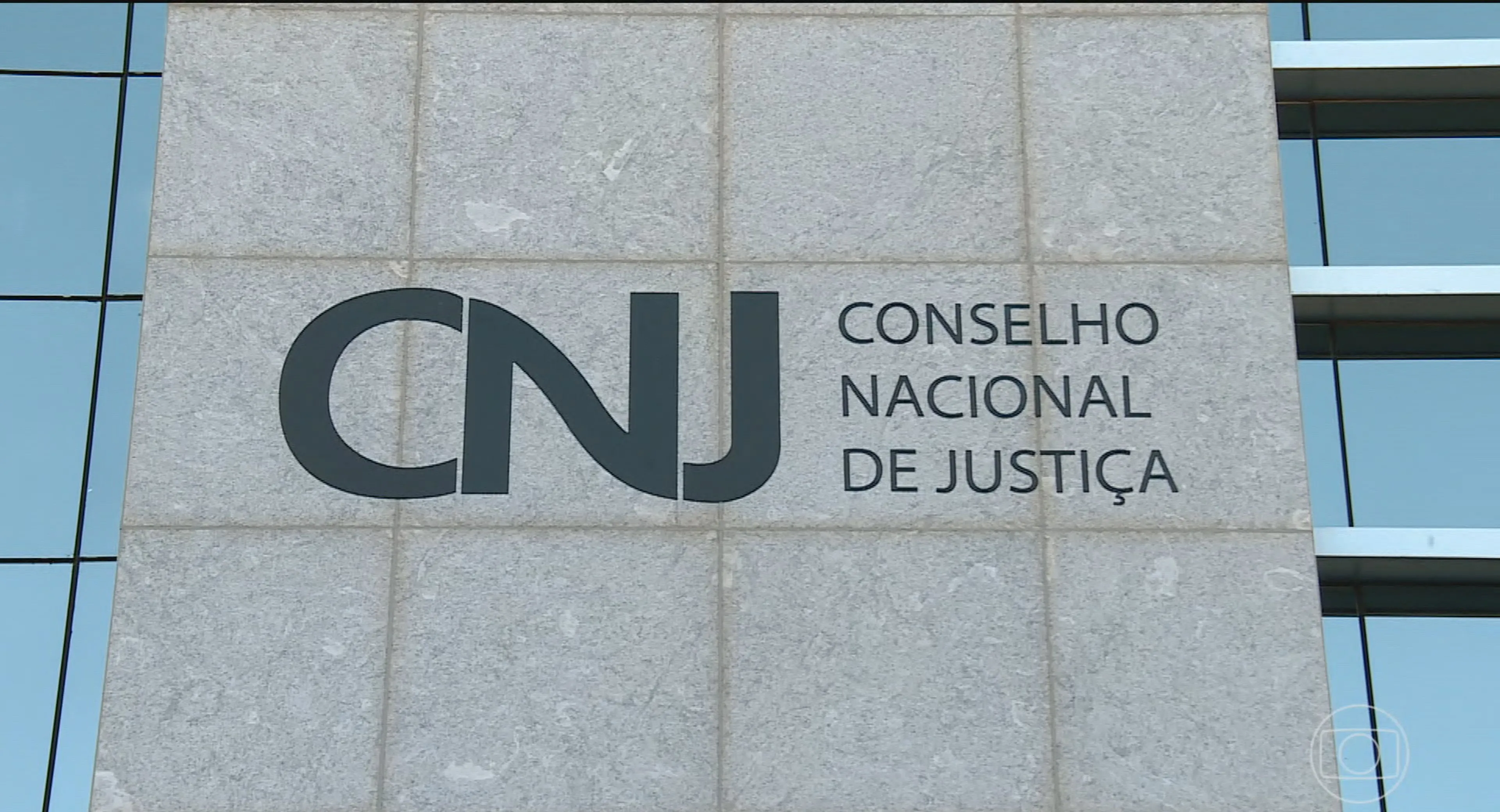 CNJ aprova fim da aposentadoria compulsória como punição máxima a juízes; demissão passa a ser prevista