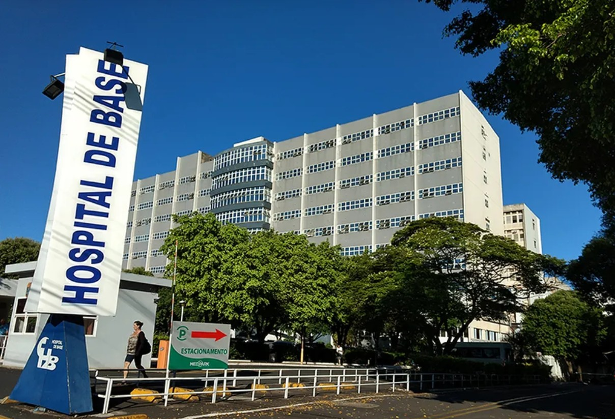 Homem é preso suspeito de esfaquear mulher após ela pedir PIX | G1