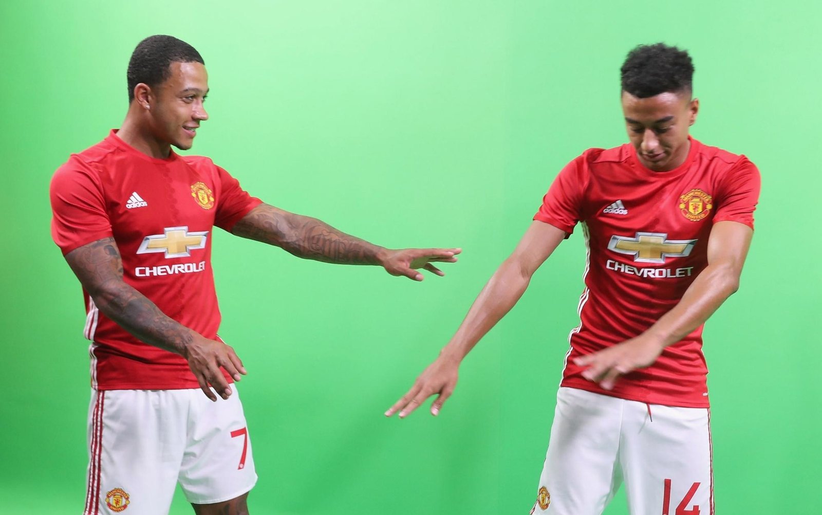 Ex-United e herói do West Ham: conheça Lingard, alvo do Corinthians