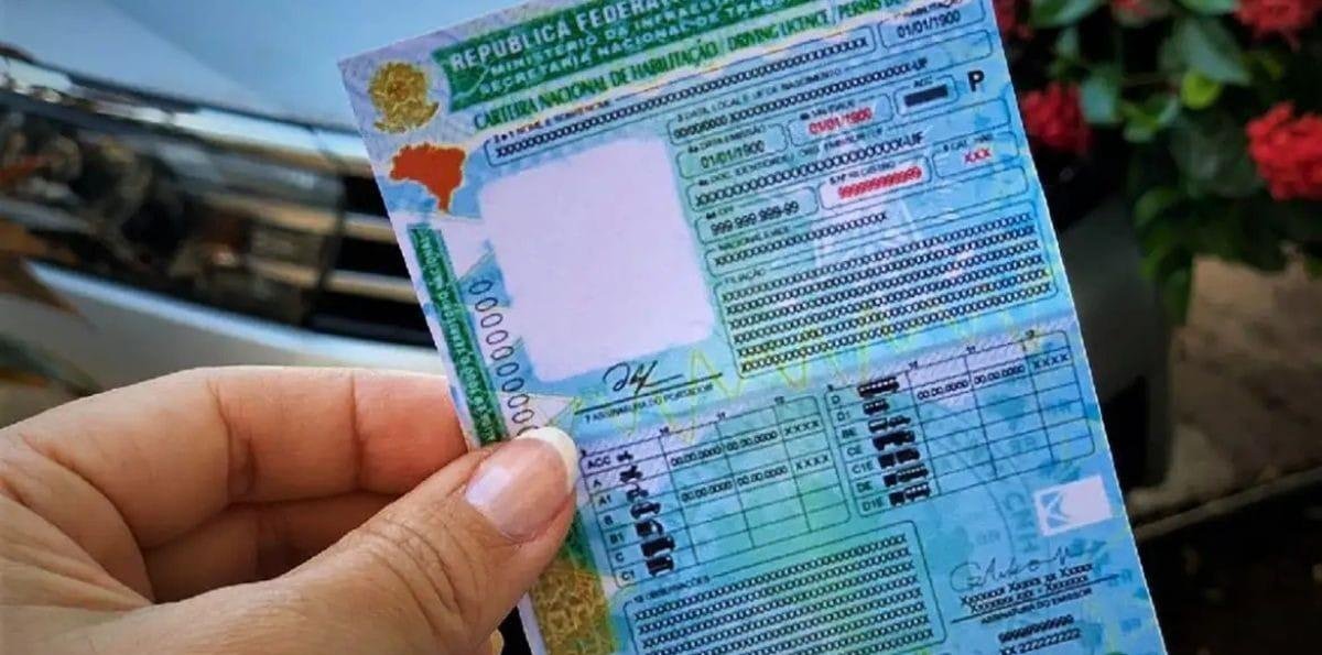 Nova CNH digital e gratuita: como funciona o programa para bons condutores