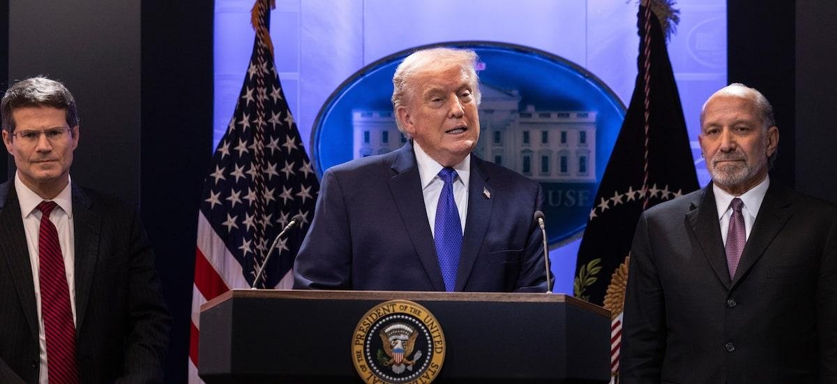 Análise | Trump aposta numa diplomacia sem diplomatas para missões de alto risco