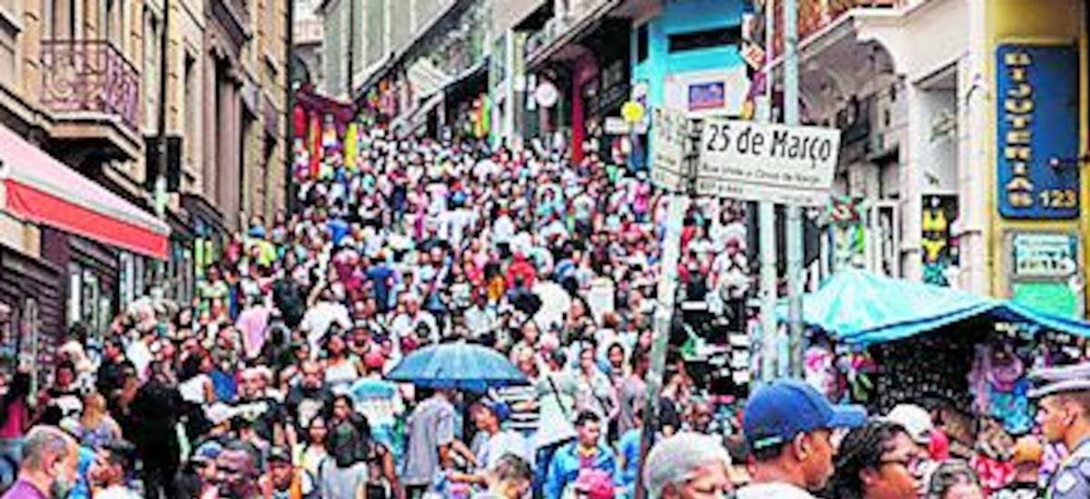 6x1: comércio, indústria e serviços estimam perdas bilionárias com a redução da jornada de trabalho