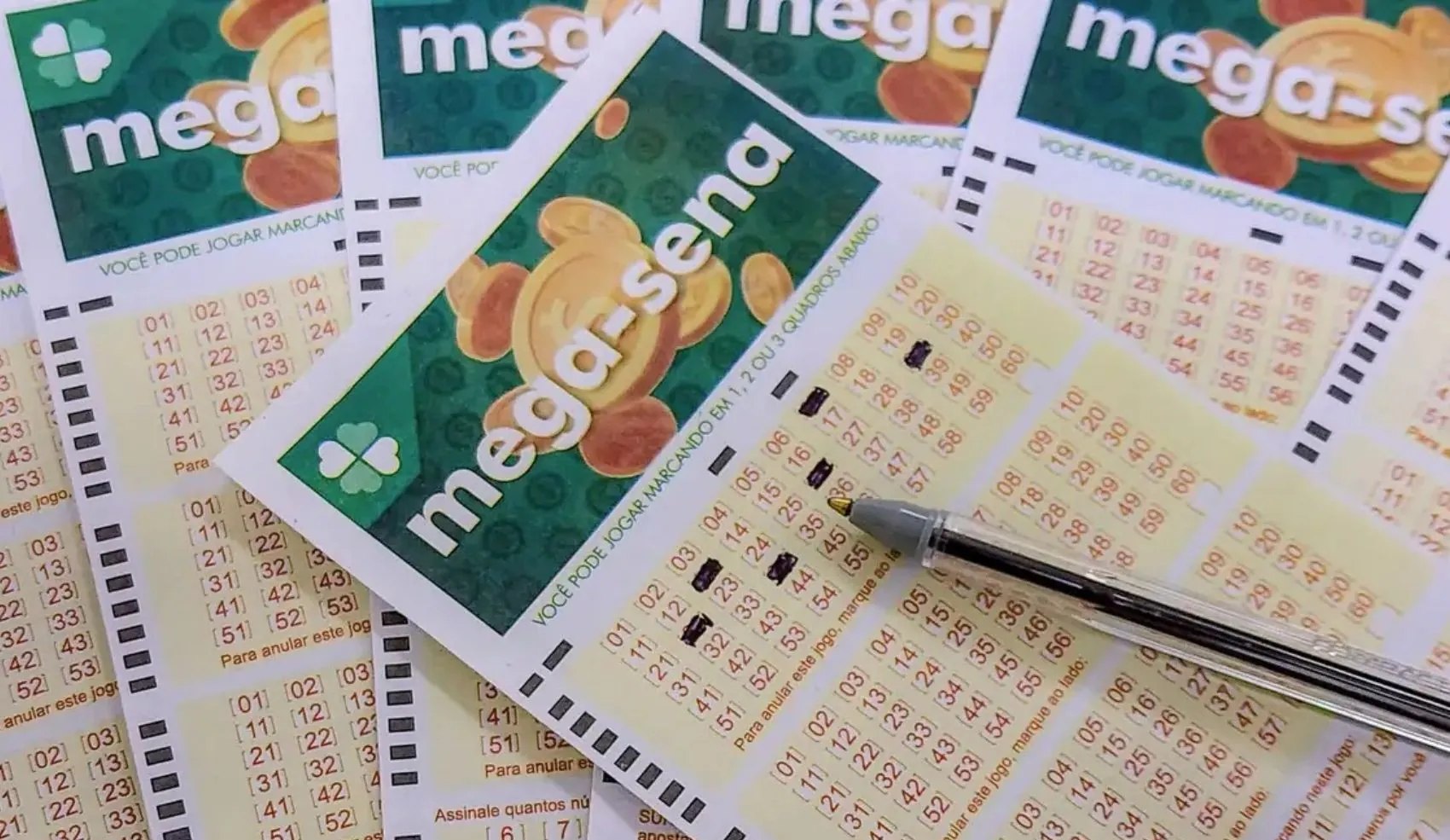 Homem excluído de bolão tinha medo de demorar a receber o dinheiro | G1