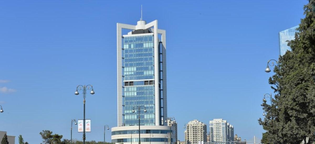 Fundo soberano de US$ 80 bi do Azerbaijão quer investir no Brasil