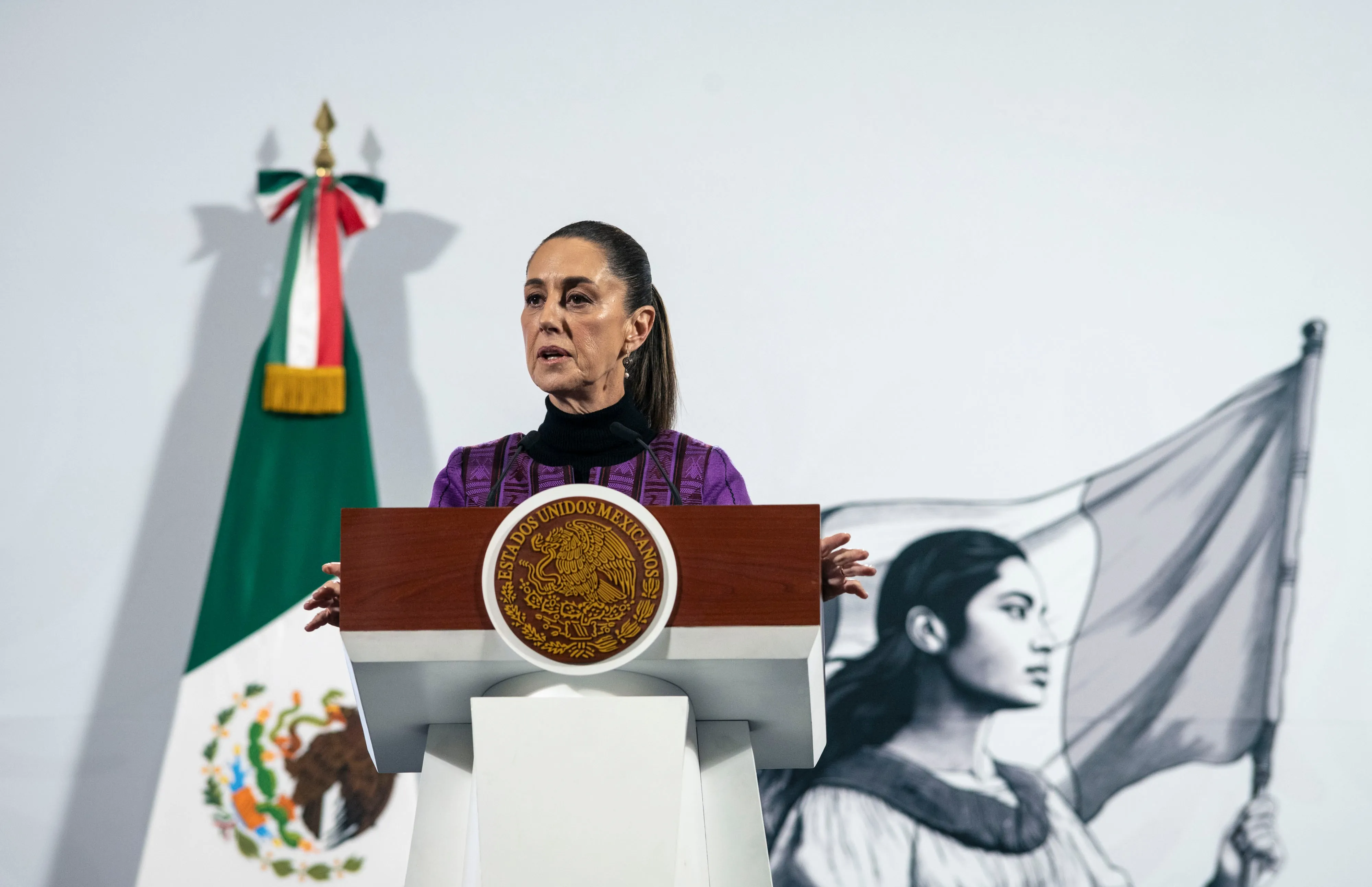 Presidente do México rejeita intervenção após EUA acusarem governador de narcotráfico