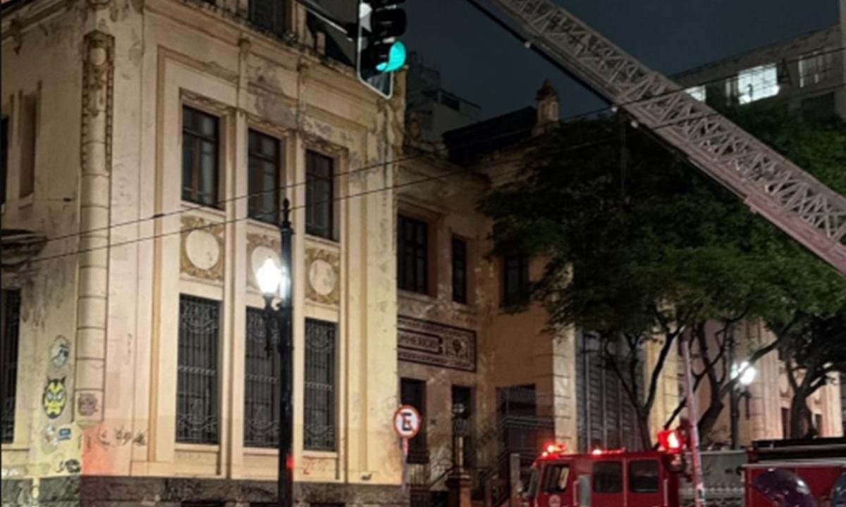 Incêndio atinge Faculdade de Direito da USP em São Paulo