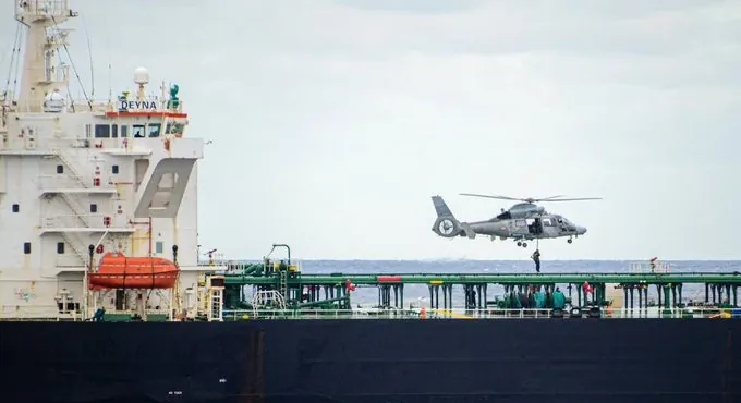 França intercepta petroleiro ligado à 'frota-fantasma' russa no Mediterrâneo