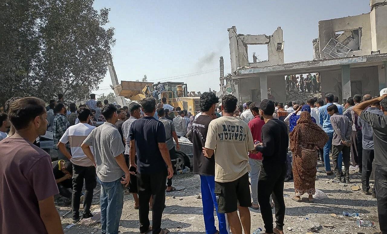 Vídeos: NYT confirma destruição em escola no Irã com 175 mortos; Teerã acusa Israel, que nega