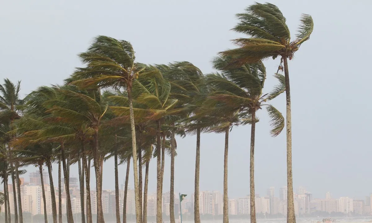 Frente fria chega nesta sexta e muda o tempo no Vale do Paraíba e Litoral Norte; veja a previsão
