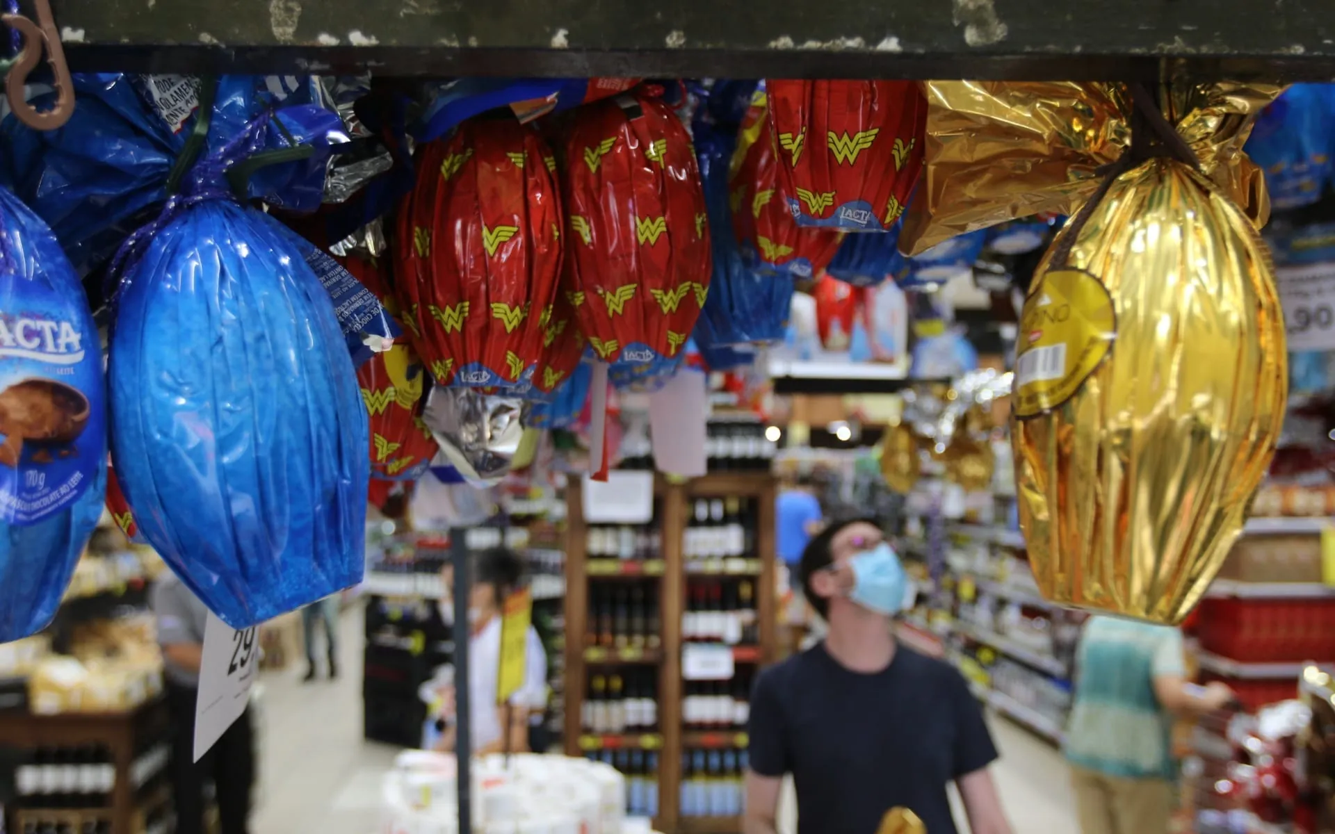 Indústria amplia produção e aposta em alta nas vendas de Páscoa